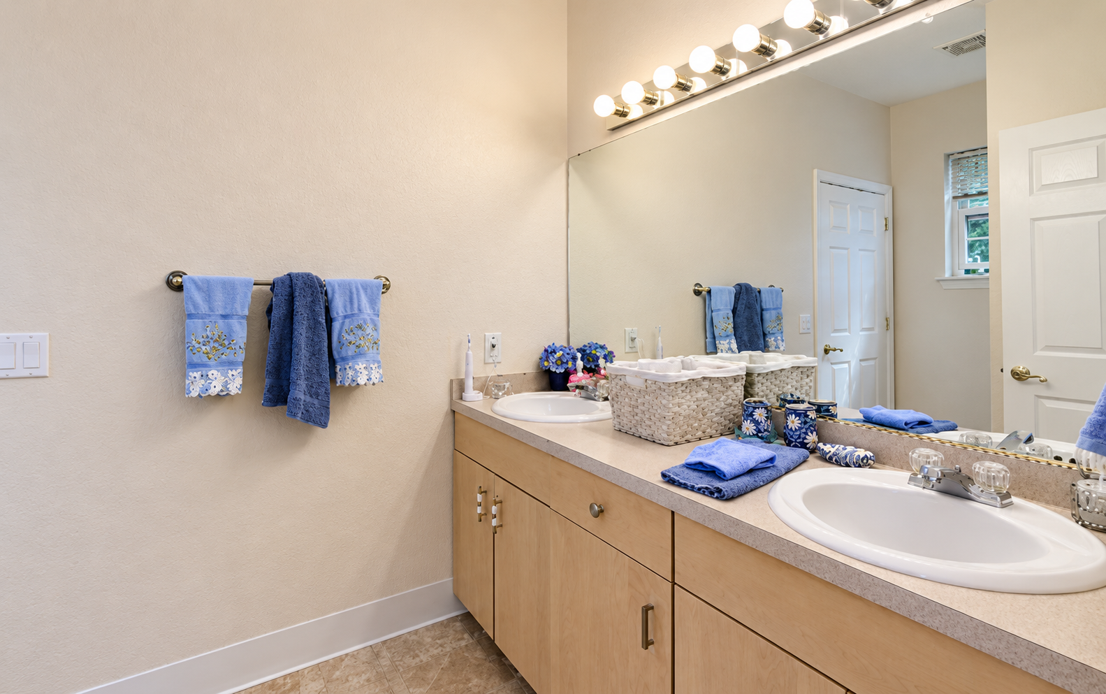 senior care, adult family home vancouver