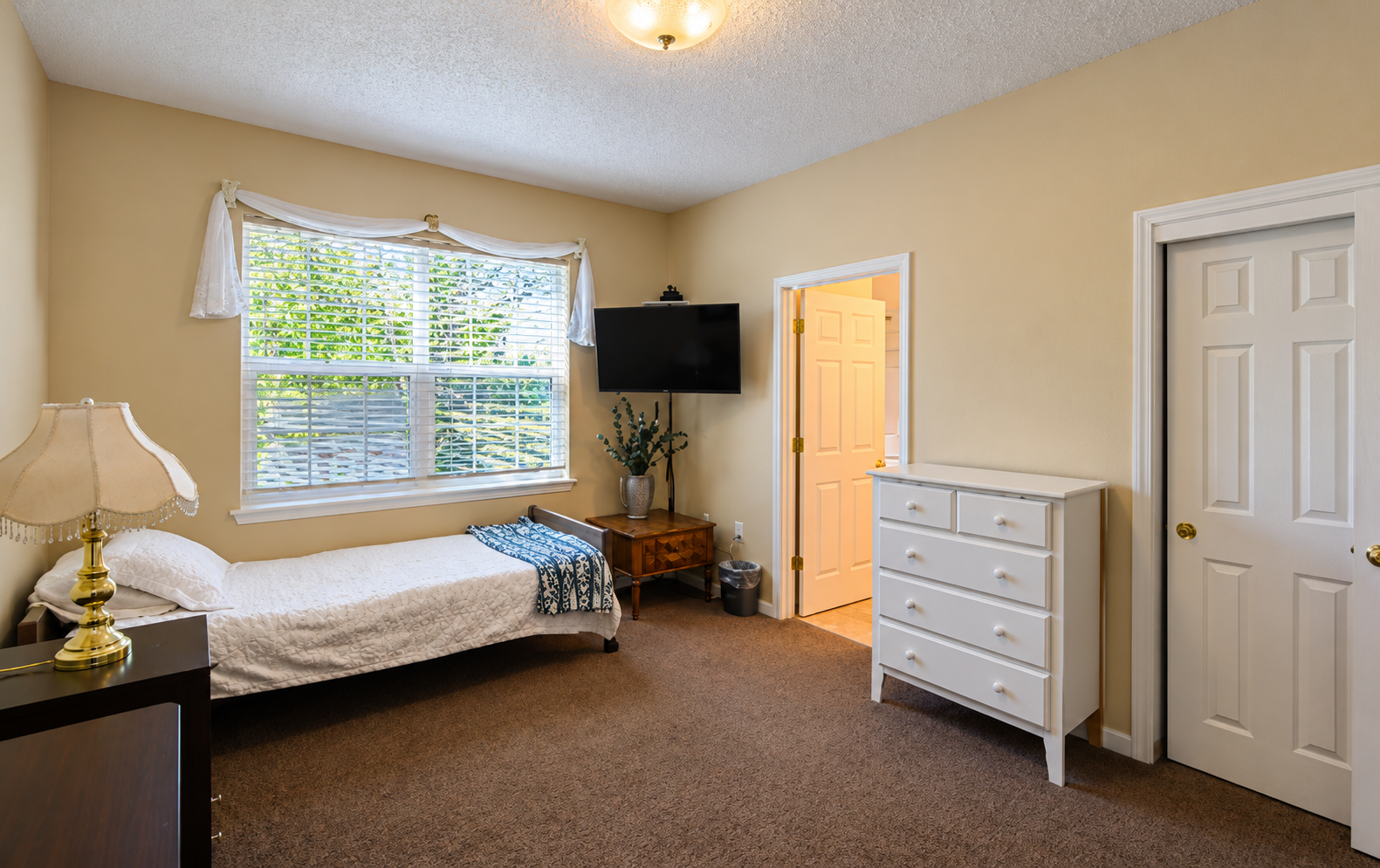 senior care, adult family home vancouver