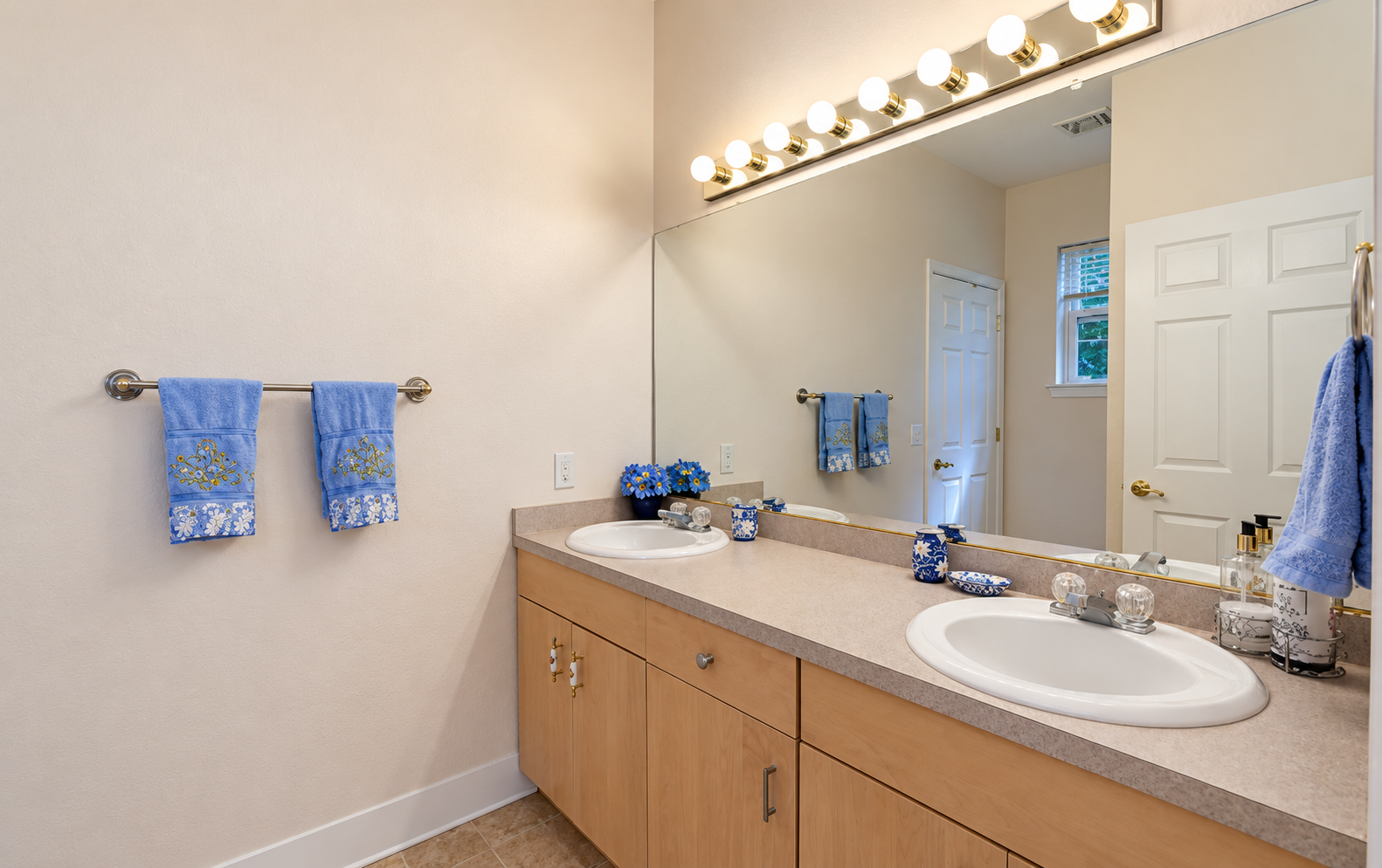 senior care, adult family home vancouver